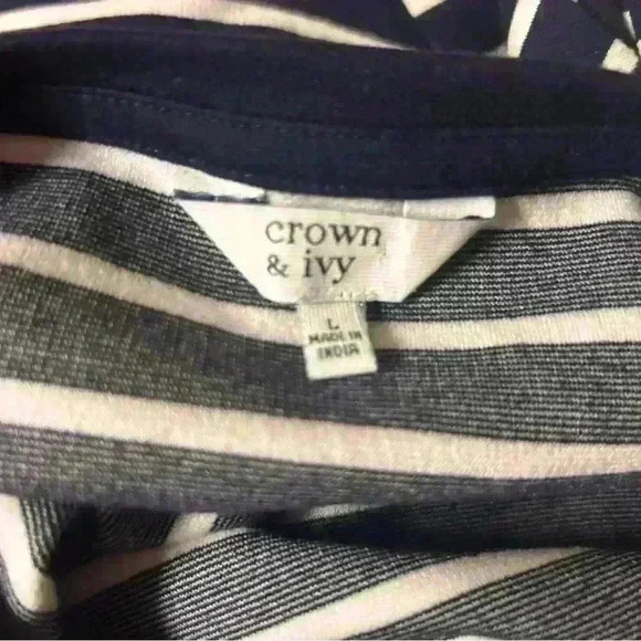 Crown & Ivy Long Sleeve Eyelet Hem Sweatshirt Top Shirt Striped Navy Size Large - Picture 6 of 6